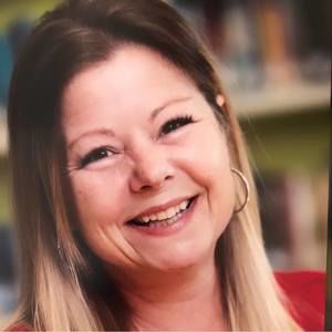 Meet your Posher, Caroline